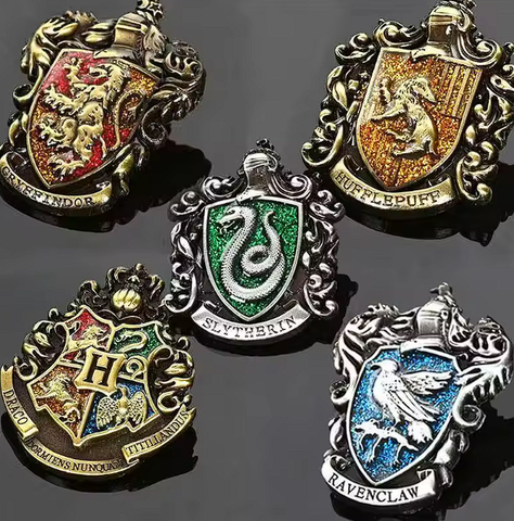 Kit 5 Broches Harry Potter Hogwarts Pins - Nerd Loja