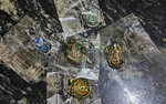 Kit 5 Broches Harry Potter Hogwarts Pins