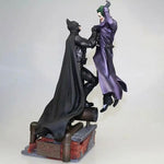 Boneco Batman x Coringa 