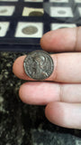 Moeda Romana Comemorativa de Constantinopolis (330–333 d.C)