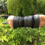 Bracelete Assassins Creed Lâmina Oculta Edward Kenway COSPLAY